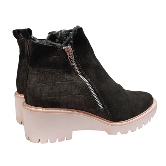 Dolce Vita Hollyn Black Suede Alligator Heel Ankle Booties Women's Size 8.5 - Picture 4 of 8